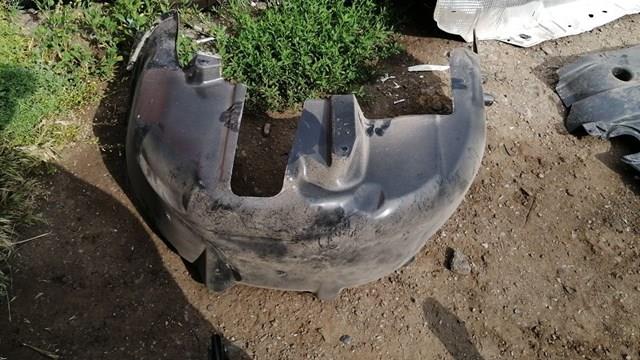 Подкрылок заднего крыла, правый 81A810172B VAG