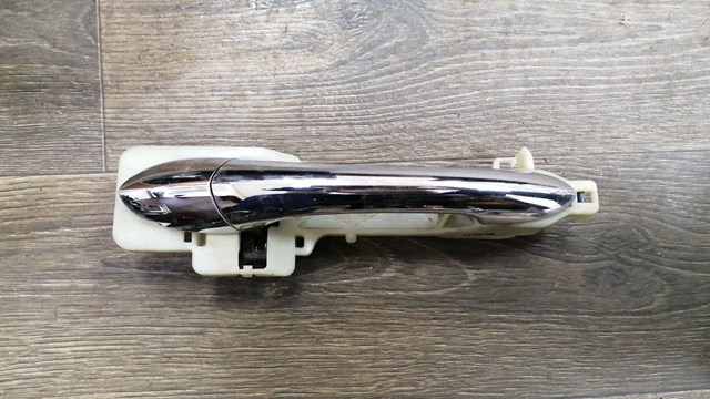 826653S000 HYUNDAI Держатель наружной ручки двери передней правой купить в Винница