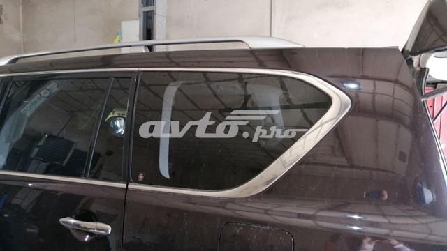 Стекло багажника, левое 833011LA0A NISSAN