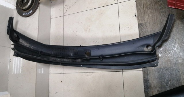 Решетка воздухозаборника салона 861502B500 HYUNDAI