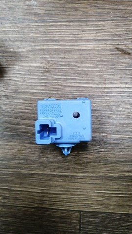 Зуммер парктроника 8665250010 TOYOTA