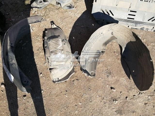 Подкрылок заднего крыла, правый передний 868243Y000 HYUNDAI