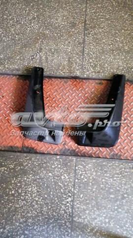 HYUNDAI 86842F1000 Брызговик задний правый в наличии Николаев
