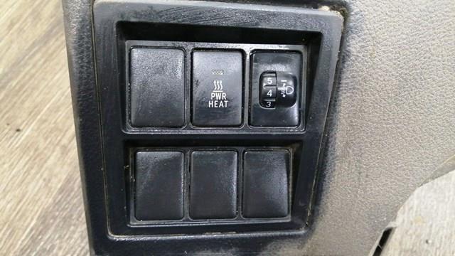 Кнопка корректора фар 8729071010 TOYOTA