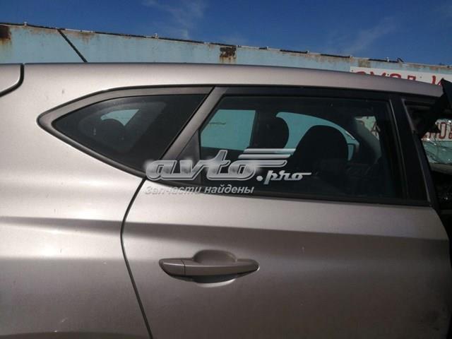 Стекло кузова/багажного отсека, левое 87810D3000 HYUNDAI