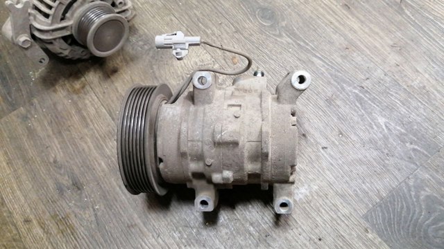 Компрессор кондиционера 883100K112 TOYOTA