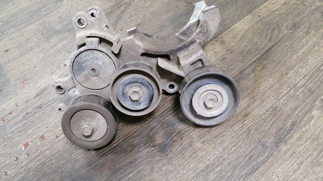 8844035101 TOYOTA Паразитный ролик купить в Полтава