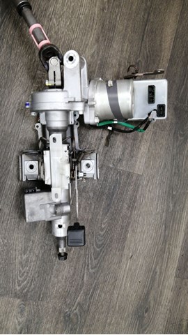 Колонка рулевая 8965042211 TOYOTA