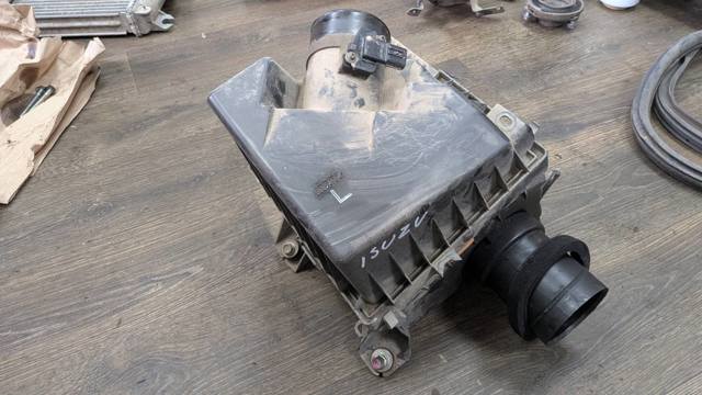 8976019670 Датчик потока (расхода) воздуха, расходомер M.A.F. - (Mass Airflow) купить Тернополь