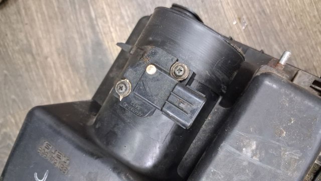 Датчик потока воздуха 8976019670 ISUZU