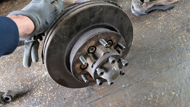 Передний тормозной диск 8981246634 ISUZU