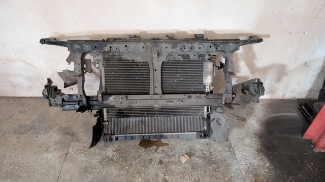 Конденсер 921005X20A NISSAN