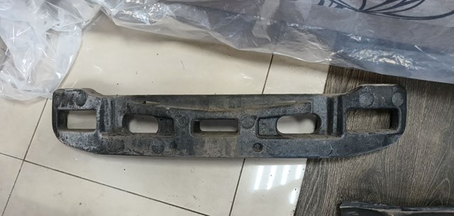 Наполнитель бампера переднего 95213171 GM