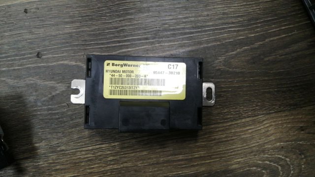 Модуль управления двигателем 954473B210 HYUNDAI