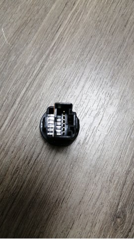 972A1S8200 Датчик освещения салона купить Тернополь