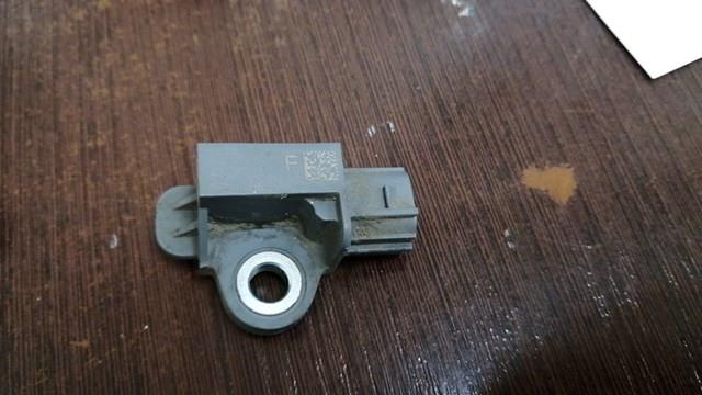 Датчик Эйрбэг передний 985813RA0A NISSAN