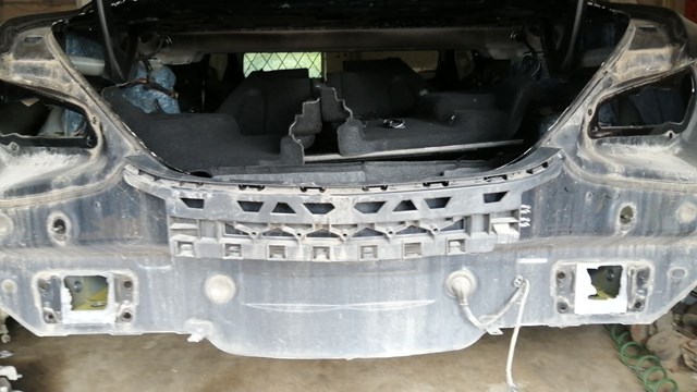 Левый кронштейн крепления бампера заднего A1178850965 MERCEDES