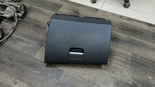 Ящик для документов, карман боковины A17668086009H68 MERCEDES