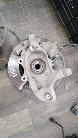 Цапфа поворотная левая A2133500141 MERCEDES