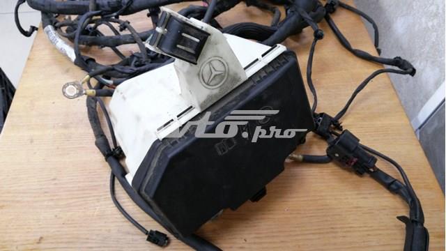 Корпус блока предохранителей A2225400024 MERCEDES