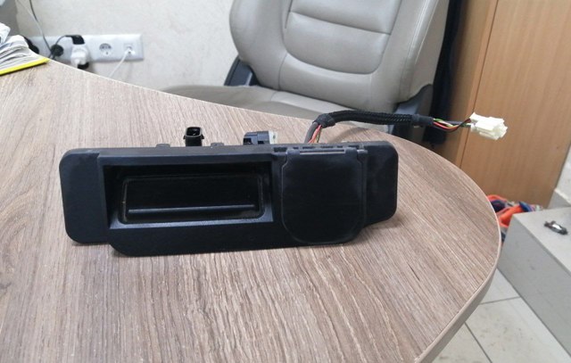 Ручка крышки багажника (двери 3/5-й задней) наружная A2227500893 MERCEDES