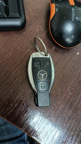 Брелок управления сигнализацией A2229055008 MERCEDES