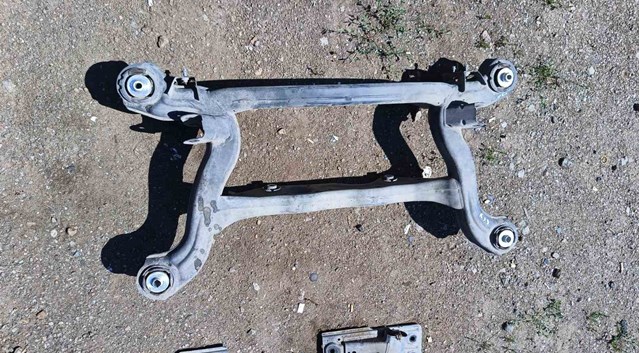 Оси полуприцепов и прицепов A2463501408 MERCEDES