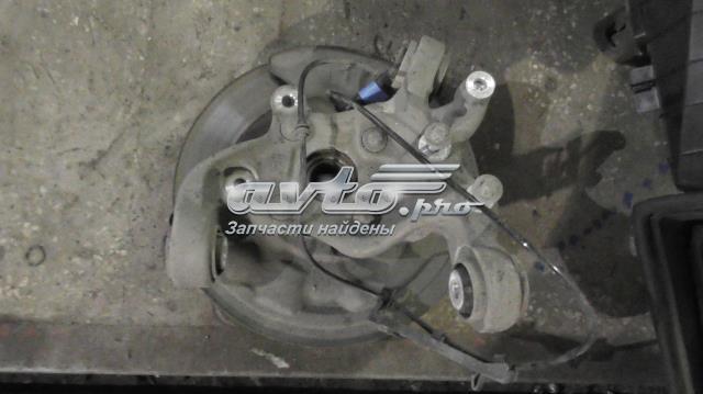 Кулак поворотный левый A2463503241 MERCEDES