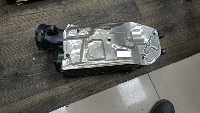 MERCEDES A6510900700 Корпус воздушного фильтра в наличии Тернополь