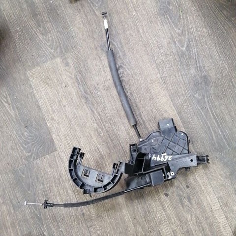 Замок задней правой двери  C2P12357 JAGUAR