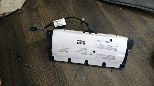 Подушка безопасности (AIRBAG) пассажирская C2Z15835 JAGUAR