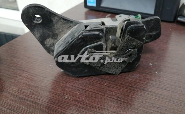 Замок и ручка двери задка CWC500020 LAND ROVER