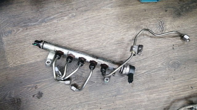 Распределитель топлива JDE13605 JAGUAR