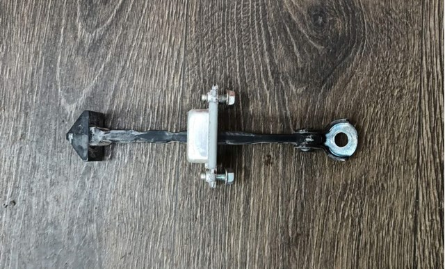 KD5372270A MAZDA Ограничитель открывания двери задний купить в Тернополь