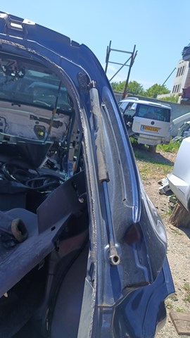 Амортизатор задней двери KD7762620A MAZDA