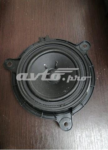 Динамик задней двери KE7066960 MAZDA