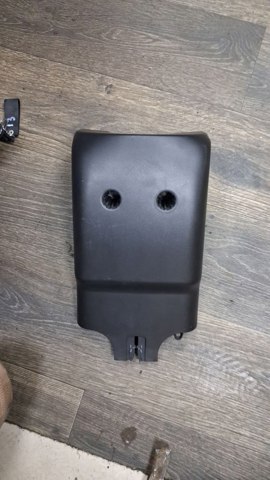 Защитный кожух рулевого механизма LR034953 LAND ROVER