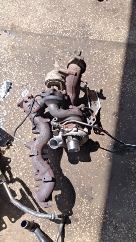 Коллектор выпускной, левый LR038334 LAND ROVER