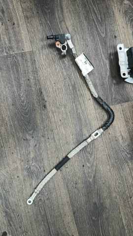 Кабель массы аккумулятора (АКБ) LR038721 LAND ROVER