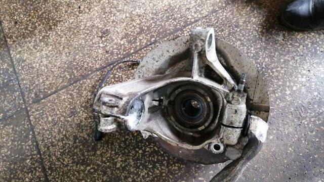 LR044017 LAND ROVER Цапфа передняя правая купить в Павлоград