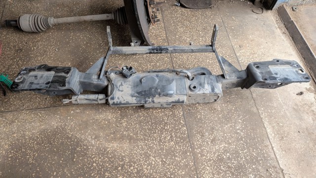 LAND ROVER LR048817 в наличии Львов