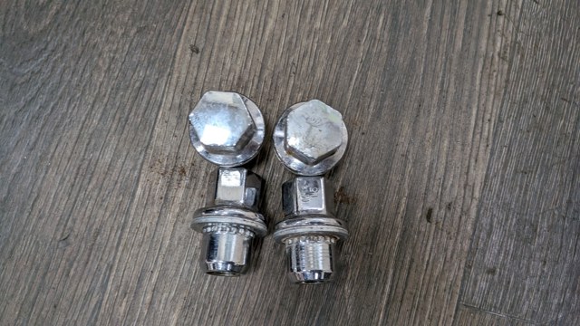 Гайка колесная RRD500510 LAND ROVER
