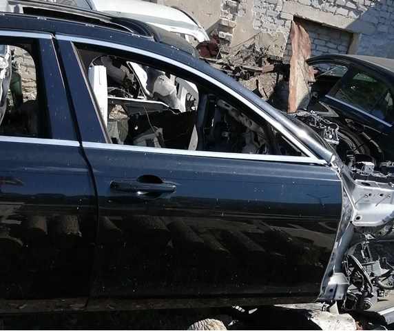 Пассажирская передняя дверь T2H4138 JAGUAR