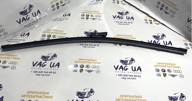 Щетка дворника левая 17B955426A03C VAG