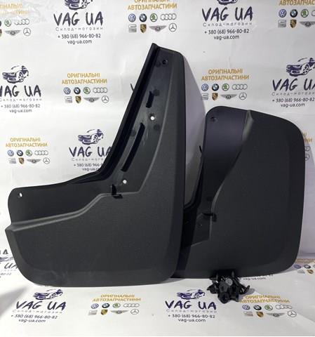 Брызговики задние, комплект 760075101 VAG