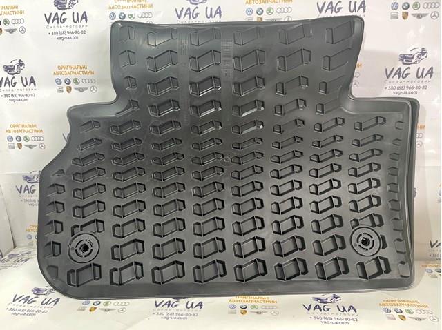 VAG 80A061511041 Задние коврики в наличии Полтава
