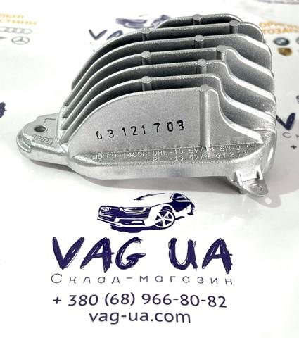 Модуль управления светом фар 8R0941475B VAG