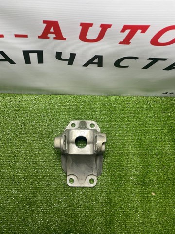 113333NF0A NISSAN Кронштейн подушки (опоры) двигателя задней купить в Винница