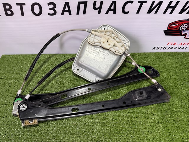 Механизм стеклоподъемника двери передней, правой 1K3837462B VAG