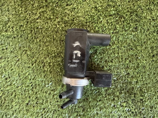 8E0906628 VAG Клапан преобразователь давления наддува (соленоид)  купить в Каменское